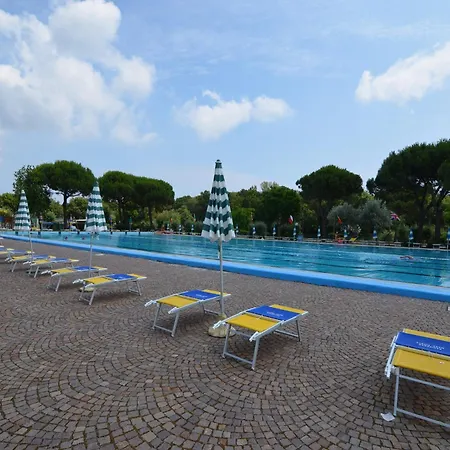 Σπίτι διακοπών By With Water Park Fun *